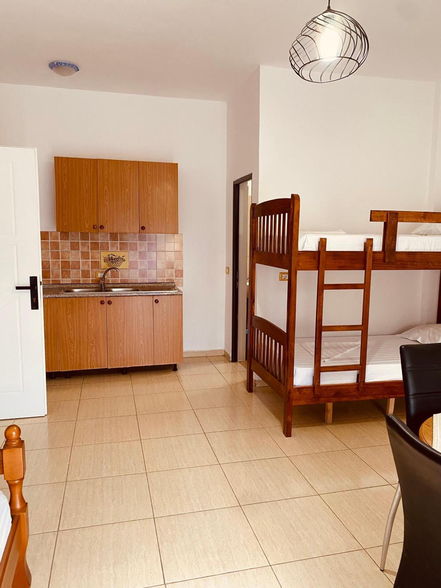 Villa Jurgen Durrës Zewnętrze zdjęcie